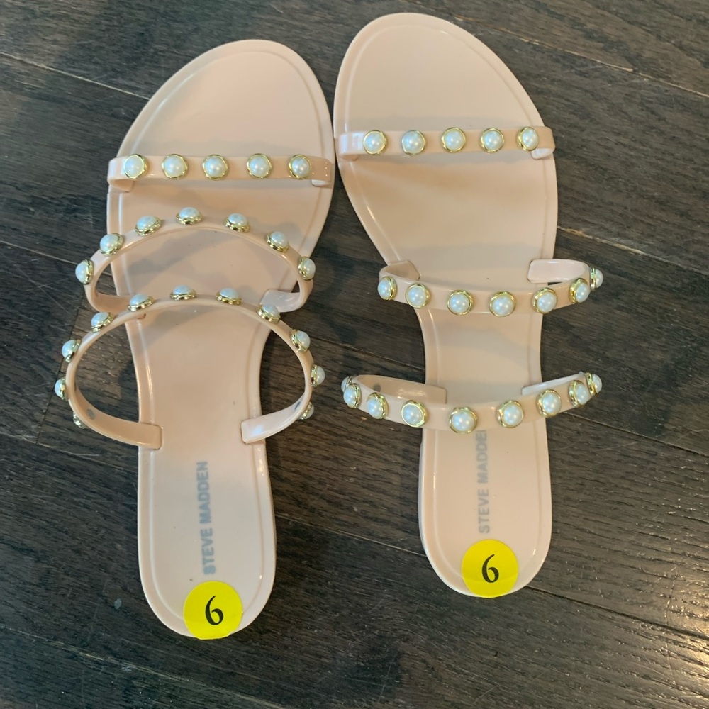 Steve Madden Pearl Strap Sandals NWT